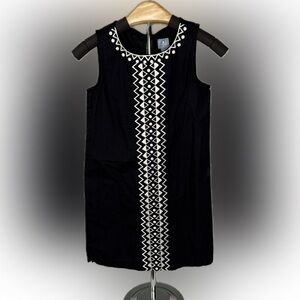 Baby Gap 5 years black with white embroidery dress